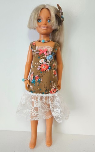 CRISSY DOLL CLOTHES Sweet Dress, Hair Bow and Jewelry Set HM Fashion NO DOLL d4e - Picture 2 of 8