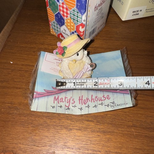 Enesco-Mary's Henhouse-Sitting Pretty-#208000 - Picture 4 of 5