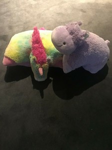 2 Authentic Pillow Pets Unicorn Rainbow Large 21 And Purple Hippo