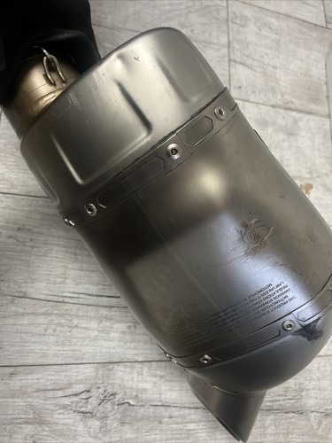 2017-2019 18 Kawasaki Ninja 650 Akrapovic Exhaust System Titanium End Can Race - Picture 9 of 21