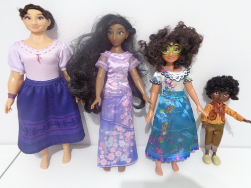 Disney Encanto Set of 4 Doll Action Figures Luisa, Mirabel, Antonio, Isabela