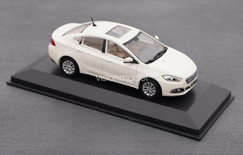 1/43 Scale Fiat viaggio White Diecast Car Model Toy Collection Gift in box - Picture 3 of 6