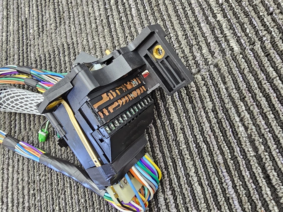 Interruptor de señal de giro SAE1173 para 98 Chevy Blazer S10 GMC Envoy S15 Sonoma Foto 4 de 4