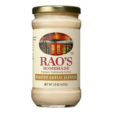 Rao's Homemade Roasted Garlic Alfredo Sauce, Pasta Sauce with Parmesan and Roman