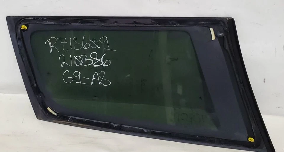 Cuarto de cristal trasero derecho OEM Isuzu Axiom 2002 2003 2004 Foto 3 de 4