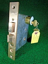 REMANUFACTURED PENN #06944 ENTRY LOCK  w/KEYS 7 3/4" FACE 3" BS  (40763)