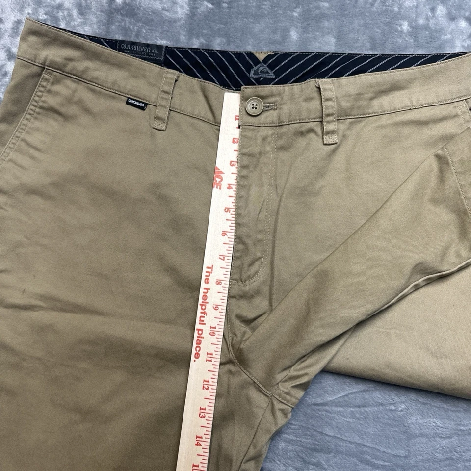 Shorts chino masculino Quiksilver tamanho 38 marrom acastanhado shorts chino diário - Imagem 4 de 4