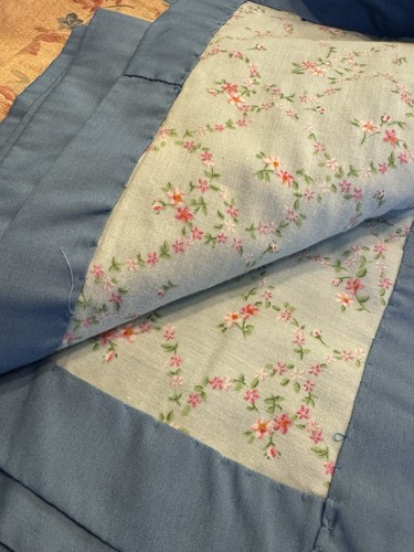 HOMEMADE Lightweight Sheet Weight PATCHWORK 88" x 43" Quilt Farmcore cottage - Picture 2 of 9