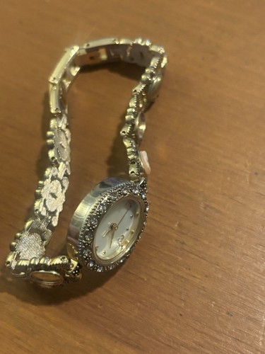 Christian Benet Edelstahl Quarz Analog Damenuhr Armband goldfarben sehr guter Zustand FS - Bild 6 von 6