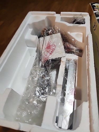 ELVIS PRESLEY  SINGING & DANCING TELEPHONE  Model # 024755 New In Package - Picture 5 of 6