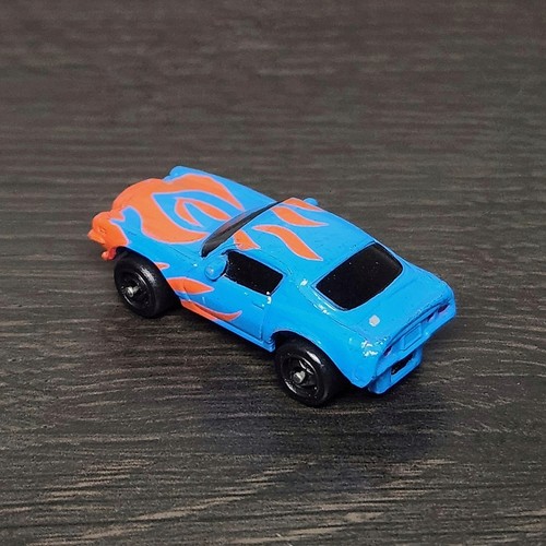 Micro Machines 2001 Hasbro Movie Stunt Action '71 Camaro, Blue/Red Flames HTF ๐ฅ - Picture 3 of 4