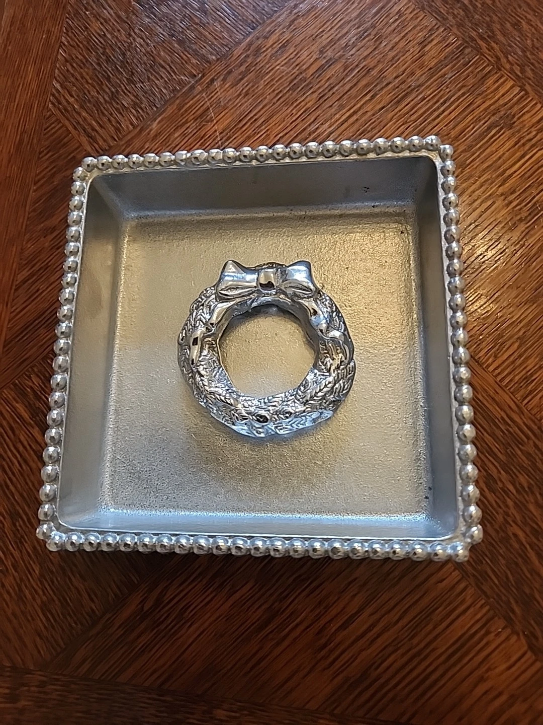 Mariposa Beaded Luncheon Napkin Holder - Thumbnail 3