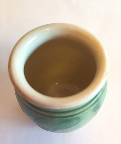 Jarrón/olla de cerámica Dryden Hot Springs Arkansas de colección tonos verdes 1999 - Imagen 5 de 6