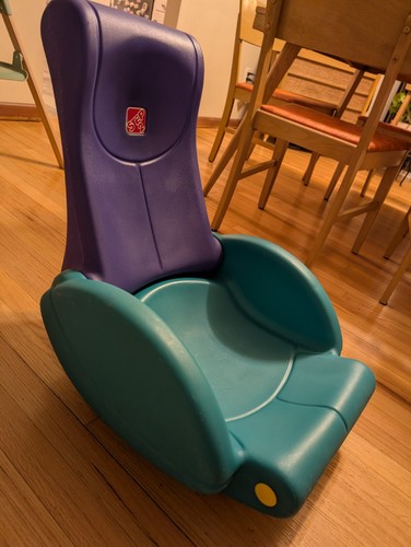 Vintage Step2 Rock N’ Fold Video Gaming Rocker Lounge Chair - Purple Teal - Picture 3 of 10