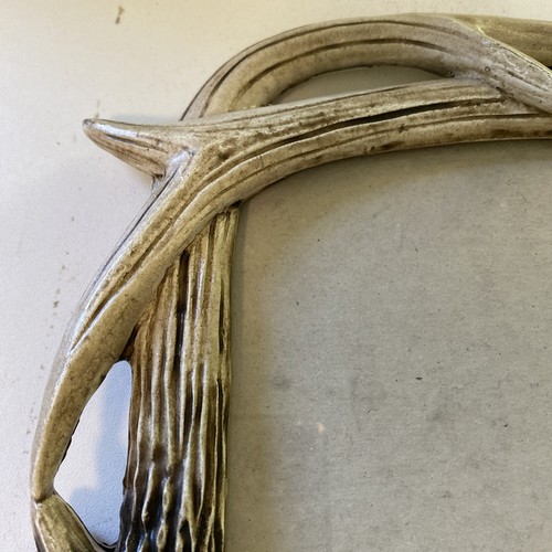 Realistic Looking Antler Photo Frame Holds 5 X 7 Photo EUC - Picture 5 of 9