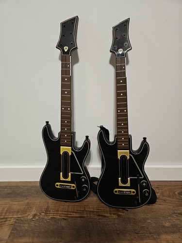 2 - Xbox One Guitar Hero Wireless Controller Tested No Battery Covers 0000654 - Picture 1 of 4