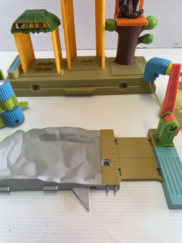 Chuggington Learning Curve 2010 Luderum Train Set Track Accessories Bundle Lot. - Picture 3 of 11