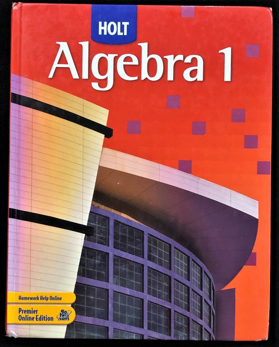 Foto 1 di 12