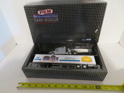 PEM M75014 PPG Industries Sungate Windows Tractor Trailer Truck 1:64 Scale MIB