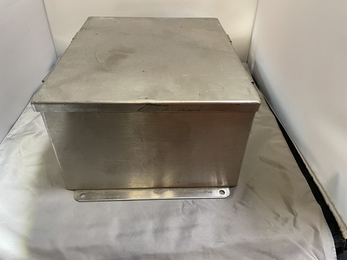 Hoffman A12106NFSS Enclosure, Flanged, S/S, 12x10x6", Minor Exterior Blemishes - Picture 5 of 9