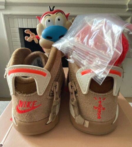 Nuove Nike Jordan 6 Travis Scott British Khaki TD taglia 4-10 bianco sporco oliva moka 1 - Foto 3 di 4