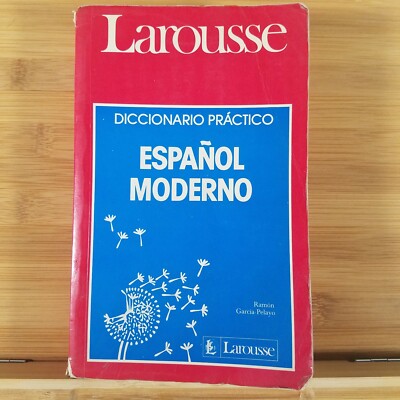 Larousse: Diccionario Practico Espanol Moderno - 1986