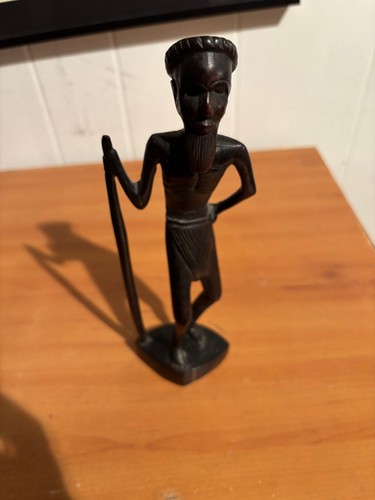 Afrikanische Holzstatue 9 ZOLL GROSSER MANN MIT SPAZIERSTOCK DARM HOLZ HANDGEFERTIGT - Bild 2 von 4