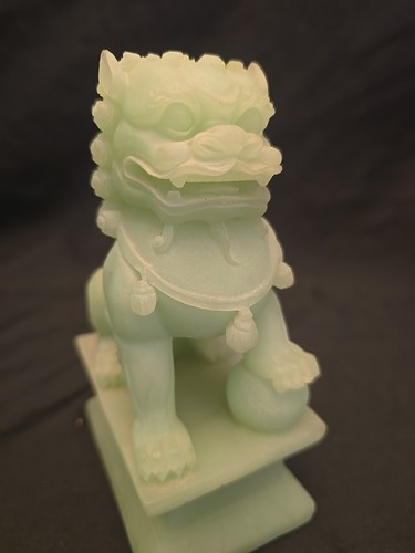 2 Chinese Foo Fu Dog Lion Carved Green Figurine Statues Asian Art lot 6.5" - Picture 12 of 12