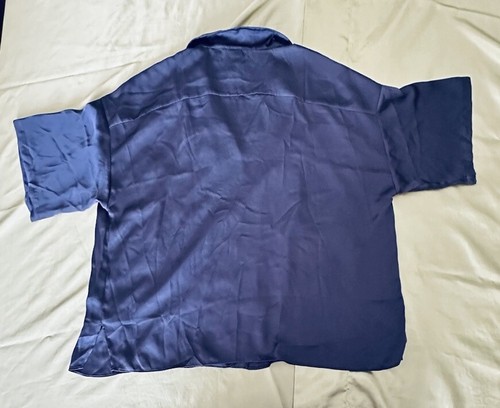 NEW H&M Button Up Shirt Women’s Medium L Grey Short Sleeves Top Oversized Chic - Picture 4 of 12
