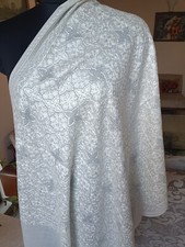 WEDDING WHITE w Svorski KASHMIRI CREWEL EMBROIDERED PASHMINA CASHMERE STOLE
