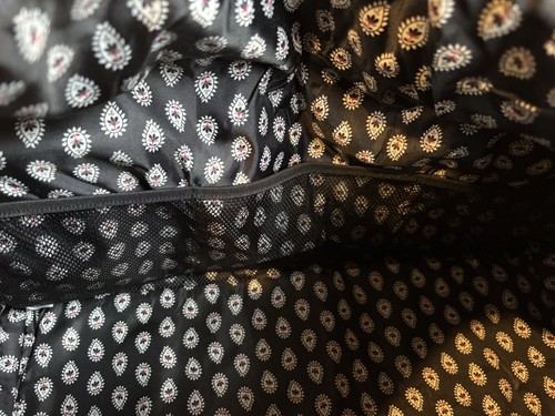 Vera Bradley Large Travel Duffel Paris Plaid Blk/Wh/Gray/Red $155 Authentic NWT - Picture 10 of 14