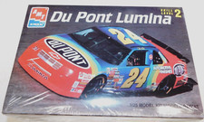 VINTAGE 1993 ERTL AMT DU PONT LUMINIA #24 JEFF GORDON MODEL KIT 6852 NIB WRAPPED