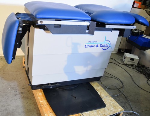 Martin C1S4 Chair-A-Table C1S1 Power Exam Chair & Table 1000lbs weight Capacity - Picture 9 of 12