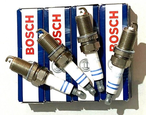 GENUINE BOSCH DOUBLE PLATINUM SPARK PLUGS FOR AUDI SEAT SKODA VW 0242245576 X4 - Picture 1 of 2