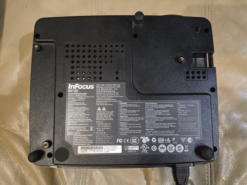 InFocus IN126 WXGA DLP 3200 ANSI Lumens HDMI Projector with the Ceiling Mount - Picture 8 of 22