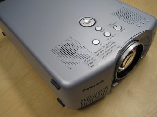 Panasonic PT-L501U LCD Projector - Picture 12 of 12