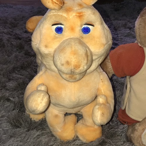 Vintage 1985 Teddy Ruxpin and Grubby - Teddy Needs New Mouth Clip - For Parts - Picture 2 of 21