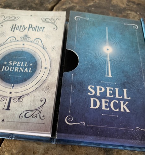 Harry Potter Spell Deck & Interactive Book. - Picture 6 of 6