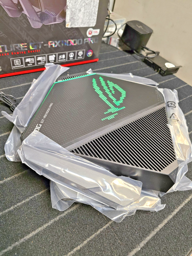 ASUS ROG Rapture GT-AX11000 Pro Tri-band WiFi 6 Gaming Router 2.5G Port - Picture 5 of 13