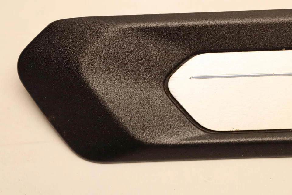 BMW X3 G01 X LINE 2018-2021 umbral de puerta del lado del pasajero delantero derecho placa de desgaste OEM Foto 4 de 4