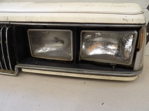 OLDSMOBILE CIERA 1982-1984 FRONT END HEADER PANEL ASSEMBLY HEADLIGHT GRILLE - Picture 5 of 16