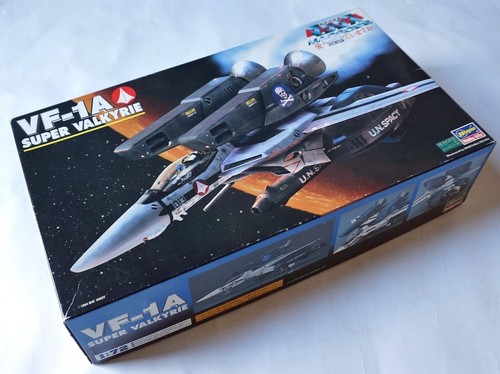 HASEGAWA 1/72 Macross VF-1A Super Valkyrie Do you remember love #65704 model kit - Picture 2 of 9
