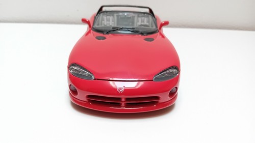 Burago Dodge Viper RT/10 (1992) Scala 1:18 - Foto 2 di 9