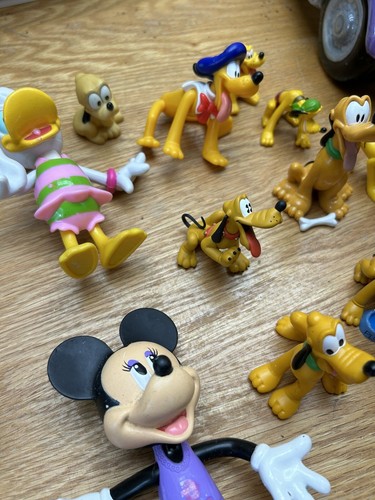 Disney Snap Style Minnie Mickey Mouse Accessories Pluto Figurine 40 Pieces - Picture 22 of 24