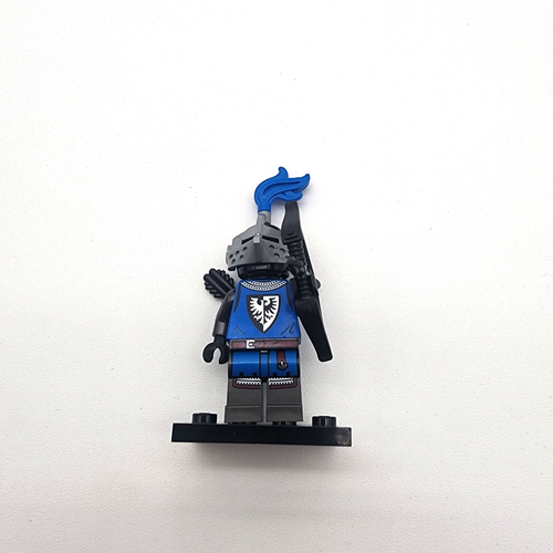 LEGO CASTLE BLACK FALCON 5 PACK/SILVER SHEILDS MINI FIGURE - Picture 9 of 18