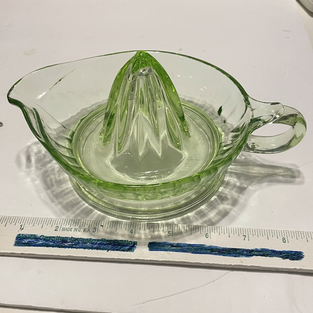 1930's Green Glass fruit reamer (AUT) 1930's Green Glass fruit reamer (AUT)