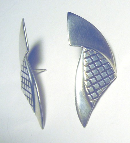 Hermosos PENDIENTES MODERNISTAS ABSTRACTOS 925 HECHOS A MANO D. BERGER de ley - Imagen 2 de 3