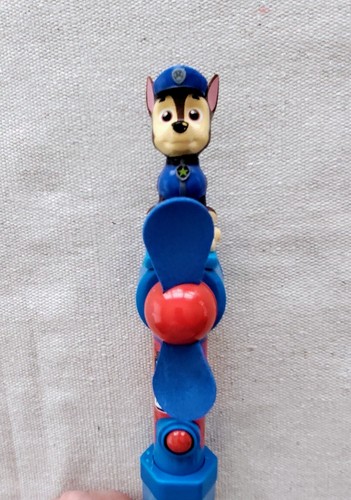 Paw Patrol CHASE Candy Fan Toy WORKS! ~(No candy inside) Nick Jr Nickelodeon