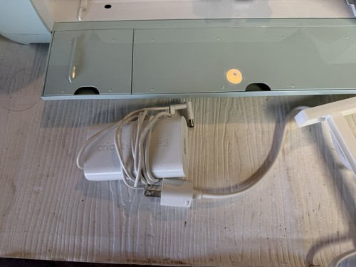 Cricut Explore 3 Cutting Machine - Light Color - Picture 3 of 4