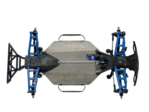 Deslizante/rodillo Traxxas Slash 4X4 HCG con servo y ejes traseros de acero pieza de radiocontrol #16935 - Imagen 10 de 11